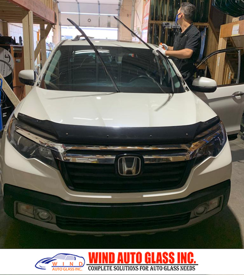 Auto Glass, Car Windshield Repair Services in Vauguan